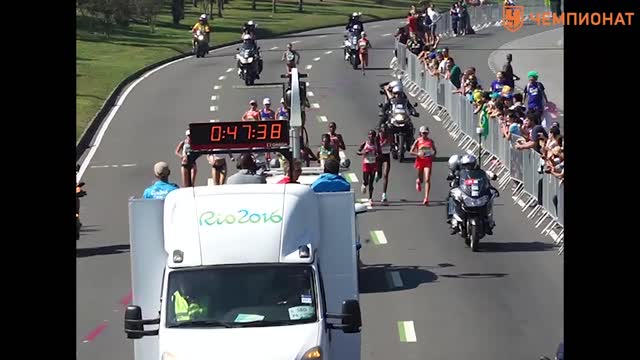 Женская марафонская гонка на улицах Рио