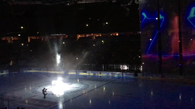 Яркое шоу-открытие в Петербурге перед матчем СКА — ЦСКА