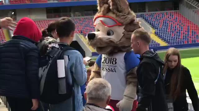 Самый популярный персонаж на тренировке сборной России