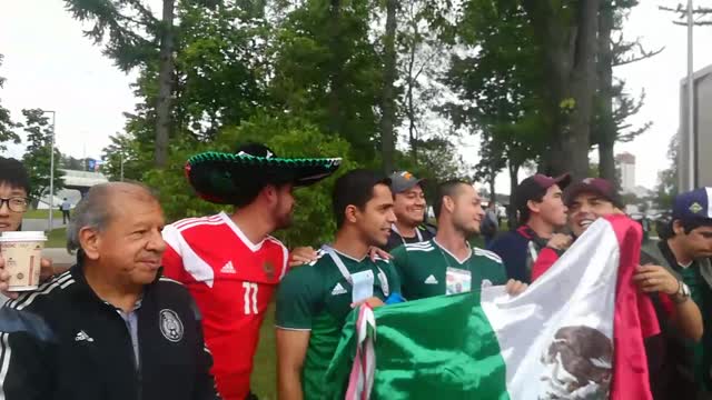 Мексиканские болельщики пришли на игру