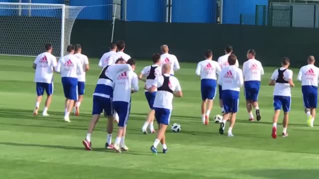 Тренировка сборной России после игры с Египтом