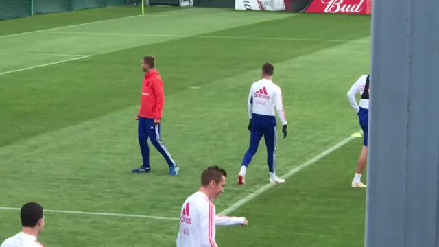 Российские футболисты провели тренировку перед игрой с Хорватией