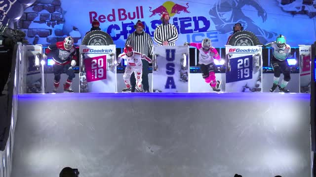 Как прошло соревнование Red Bull Crashed Ice в Бостоне