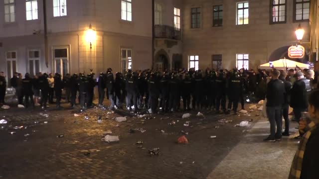В Праге произошли столкновения английских фанатов и полиции