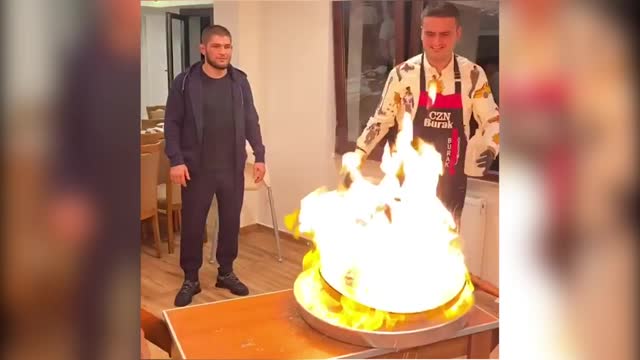 Хабиб взял уроки кулинарии у известного турецкого шеф-повара