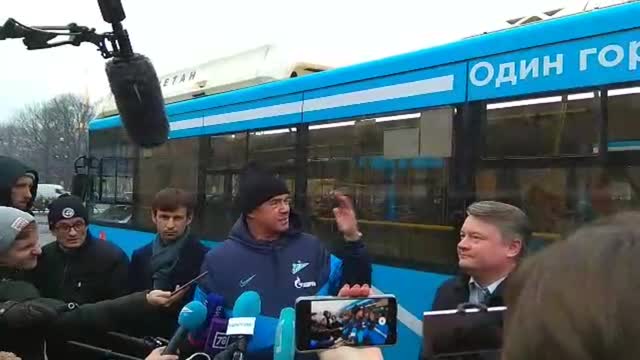 Александр Медведев рассказал о новых автобусах в цветах «Зенита»