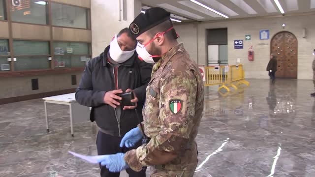 Военные помогают обеспечить карантин в Палермо