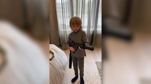 Плющенко готовит 7-летнего сына к взрослой жизни
