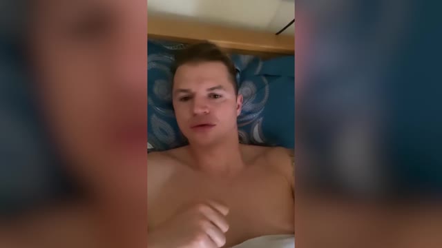Тарасов снял видео в клинике после операции