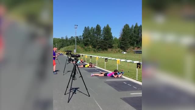 Стрелковая тренировка российских биатлонисток