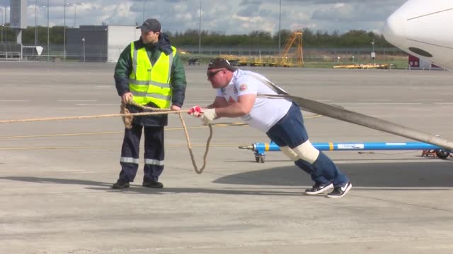 Мировой рекорд в трак-пуле установлен в аэропорту «Казань»