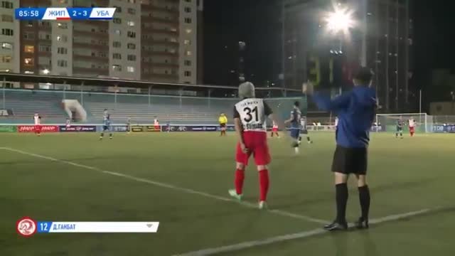 Монгольский футболист сыграл в возрасте 54 лет