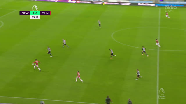 1:2. Бруну Фернандеш завершил отличную контратаку «Ман Юнайтед»