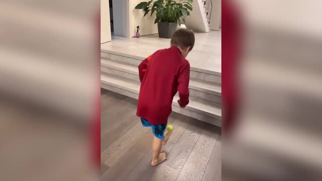 Сын Аршавина играет в футболке «Спартака»