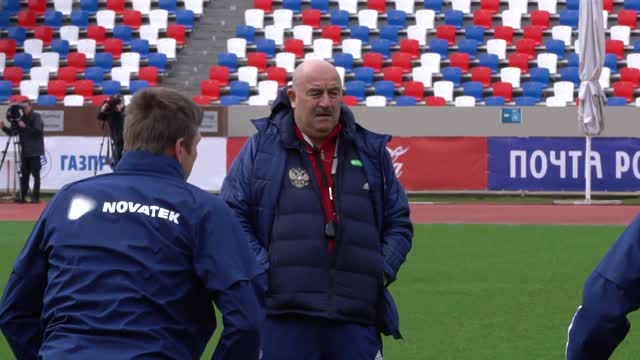 Сборная России провела тренировку накануне матча со Словенией