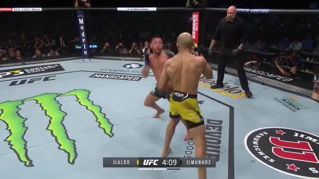 UFC 265: Жозе Алдо (Бразилия) vs Педро Муньоз (Бразилия)