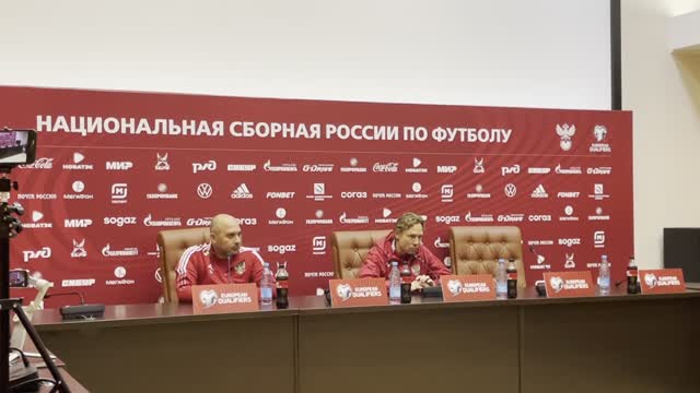 Карпин поспорил с журналистом об усталости в сборной России