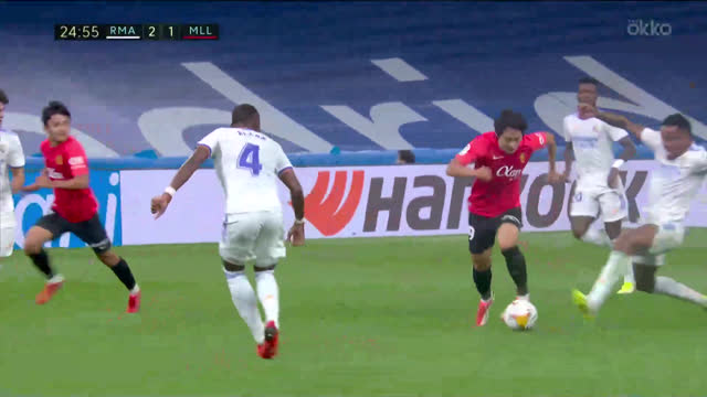 2:1. Ли Кан Ин («Мальорка») забивает после резкого рывка