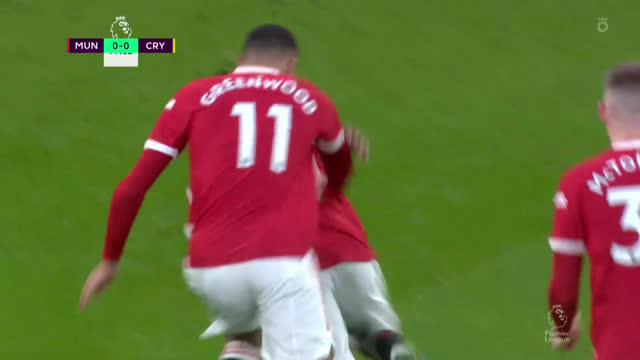 1:0. Фред («Манчестер Юнайтед») забивает кручёным ударом!