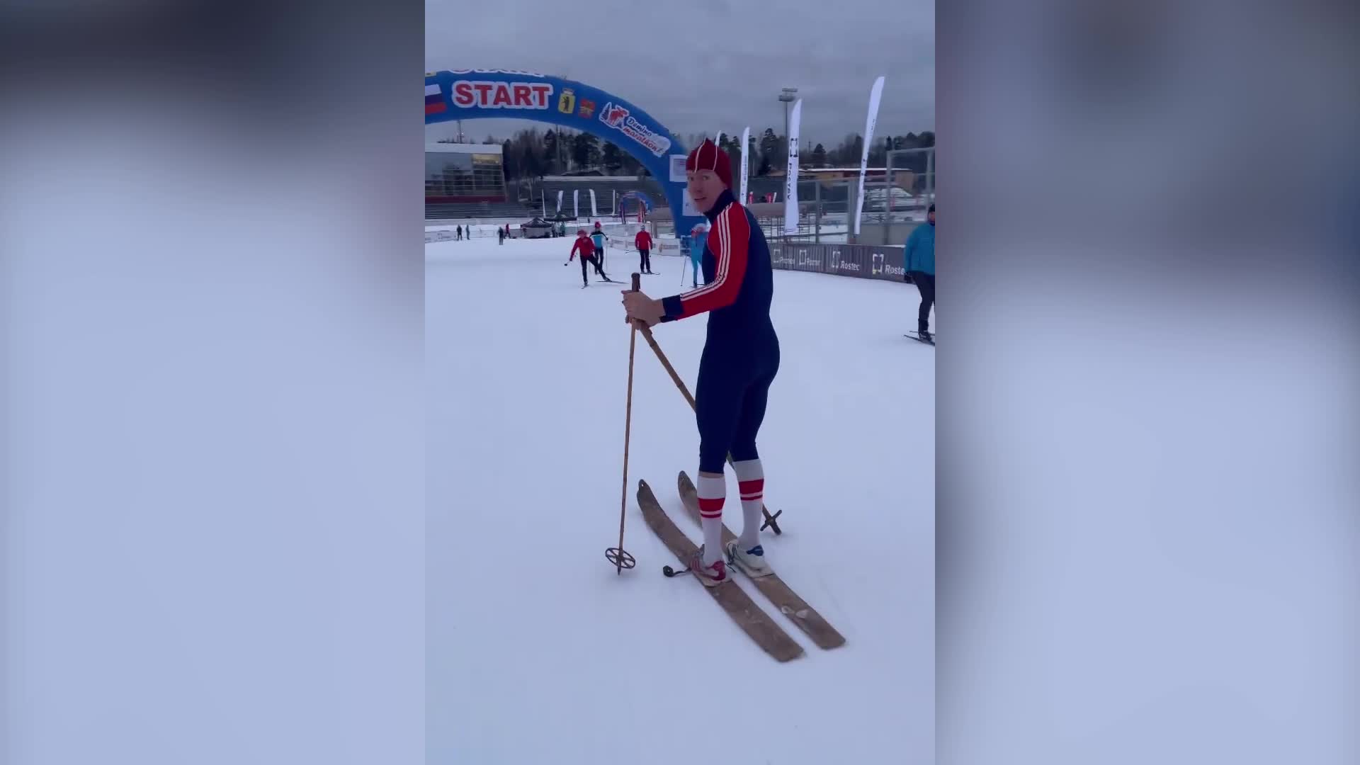 Большунов примерил форму советских лыжников