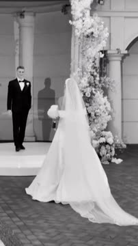 Видео со свадьбы Алимбековой и Смольского