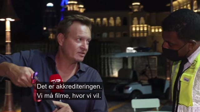 Датский журналист возмущается запретом на съёмку в Катаре