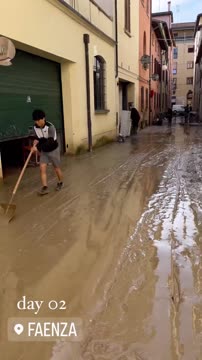 Юки Цунода помогает восстанавливать Фаэнцу после наводнения