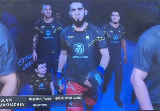 Появились кадры с Хасбиком в игре UFC 5