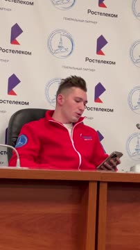 Александр Галлямов зачитал рэп на пресс-конференции