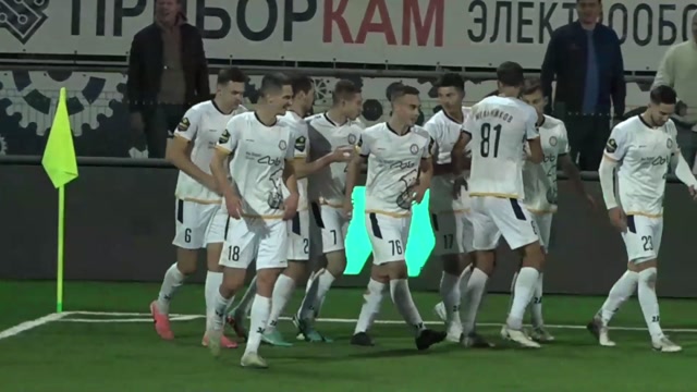 «КАМАЗ» — «Шинник». 3:0. Руслан Апеков