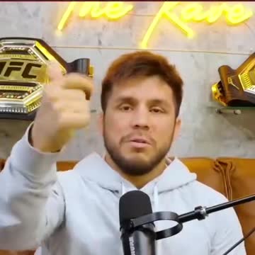 Сехудо бросил вызов Петру Яну на русском языке