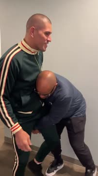 Кормье проверил борьбу Алекса Перейры