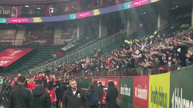 У игроков «Локомотива» состоялся разговор с болельщиками