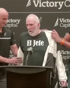 Попович забавно обыграл вступление в новую должность в «Спёрс»