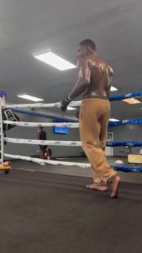 Хоакин Бакли показал, как готовится к бою с Камару Усманом