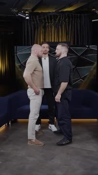 Шлеменко и Ковалёв провели дуэль взглядов перед боем