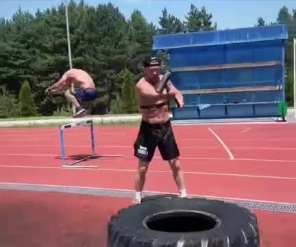 Пётр Ян показал тренировку на взрывную силу