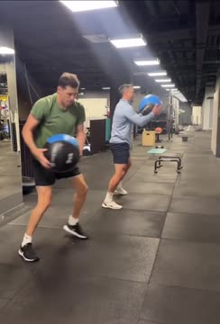 Малкин и Ковальчук провели совместную тренировку