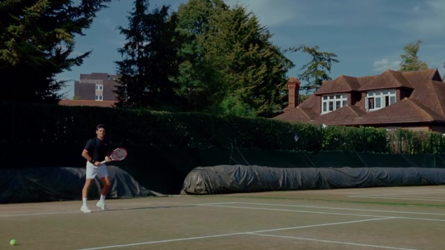 Роджер Федерер потренировался на Уимблдоне