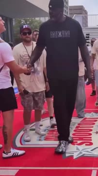 Миочич встретился с О'Нилом