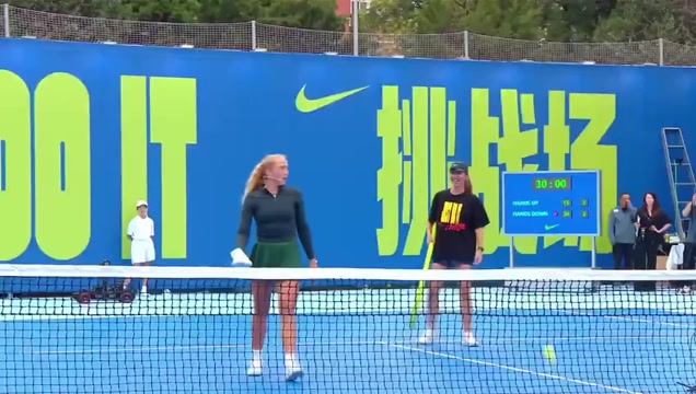 Мирра Андреева, Остапенко, Синнер сыграли шуточный матч в Пекине