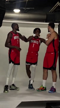 Дюрант, Амен Томпсон и Шенгюн на медиадне «Хьюстон Рокетс»