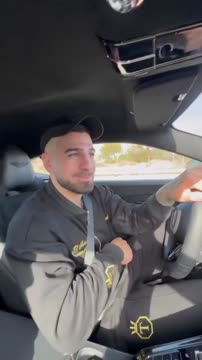 Илия Топурия прокатил Мераба Двалишвили на «Астон Мартин»