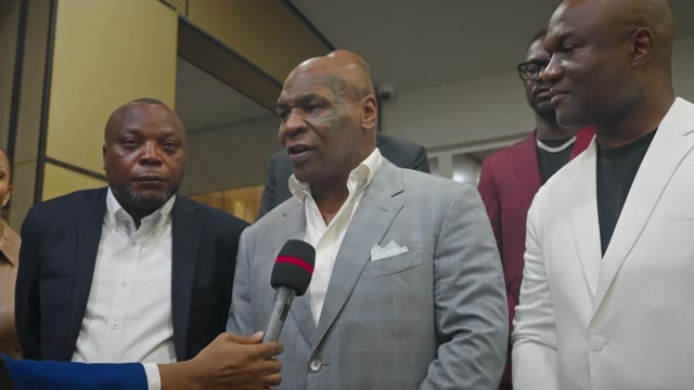 Майк Тайсон показал лучшие моменты 2025 года