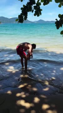 Ферстаппен вместе со своей дочерью Лили на отдыхе