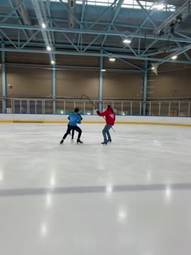 Косторная показала, как тренирует четверной выброс