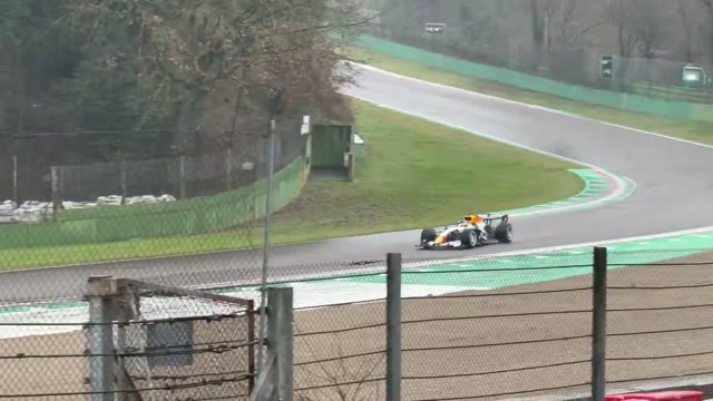 Первые тесты болида «Рейсинг Буллз» 2026 года