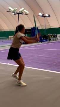 Финалистка юниорского AO Екатерина Тупицына на тренировке