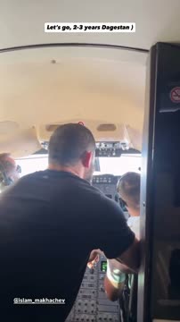 Пилот самолёта повторил мем про Дагестан с Махачевым