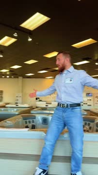 Двалишвили предложил Петру Яну выбрать джакузи